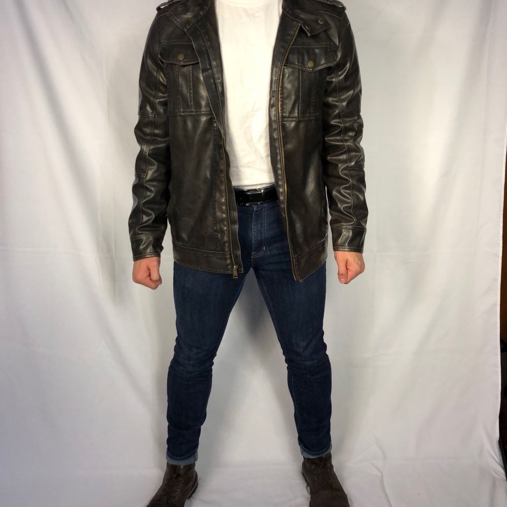 Rivet dark brown leather jacket (medium)